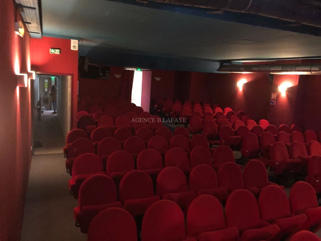 commercial local for sale on BORDEAUX (33000)